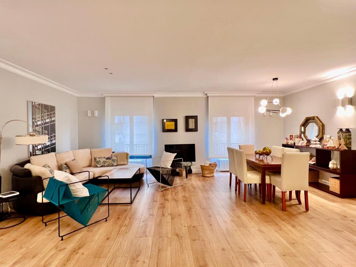 Housing Leon Gran Via Luxe Daire Dış mekan fotoğraf